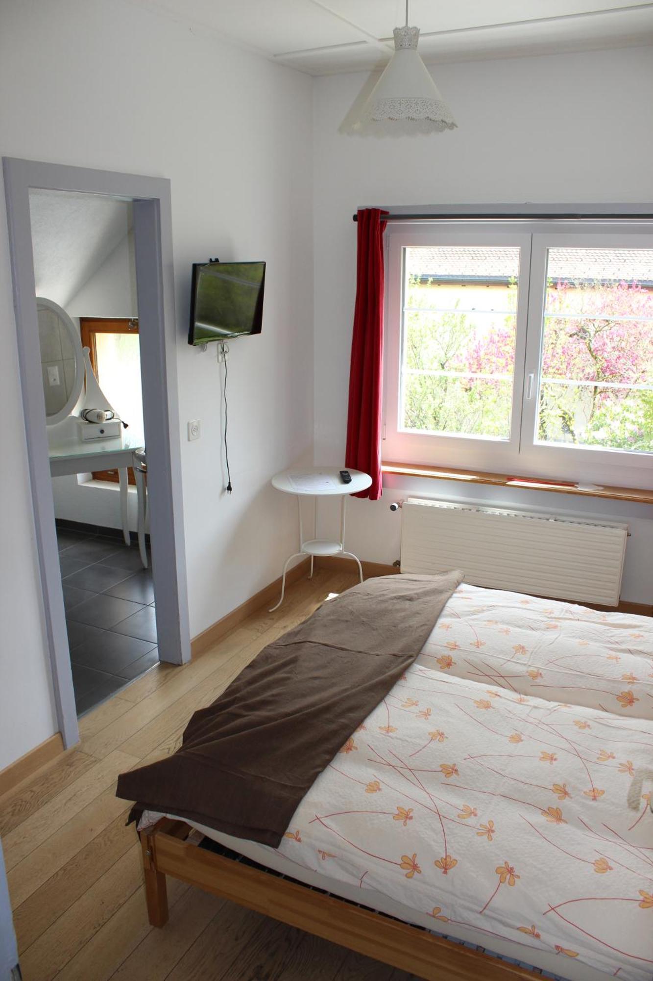 A Cote Bed & Breakfast Motiers Luaran gambar